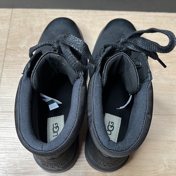UGG Harrison Lace BLACK WOMEN SIZE 8 US - Picture 8 of 12